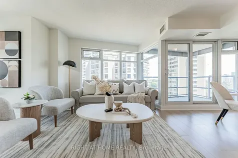 2181 Yonge Street Toronto ON M4S 2B1