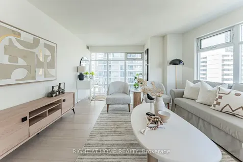 2181 Yonge Street Toronto ON M4S 2B1