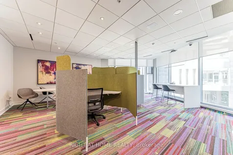 2181 Yonge Street Toronto ON M4S 2B1