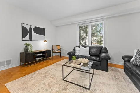 111 Madawaska Avenue Toronto ON M2M 2R5