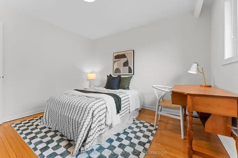 111 Madawaska Avenue Toronto ON M2M 2R5