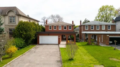 111 Madawaska Avenue Toronto ON M2M 2R5