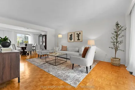 111 Madawaska Avenue Toronto ON M2M 2R5