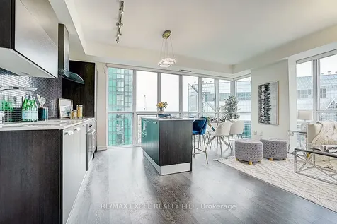 9 Bogert Avenue Toronto ON M2N 0H3