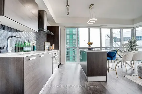 9 Bogert Avenue Toronto ON M2N 0H3