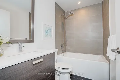 9 Bogert Avenue Toronto ON M2N 0H3