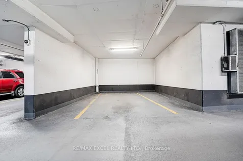 9 Bogert Avenue Toronto ON M2N 0H3