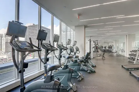 9 Bogert Avenue Toronto ON M2N 0H3
