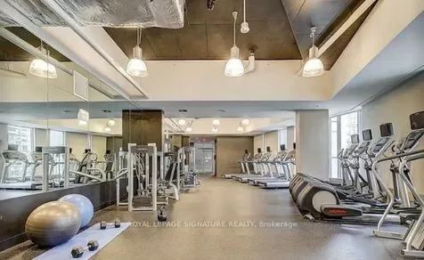 75 Queens Wharf Road Toronto ON M5V 0J8