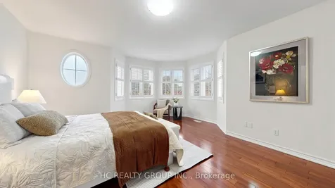 11 Everson Drive Toronto ON M2N 7B9