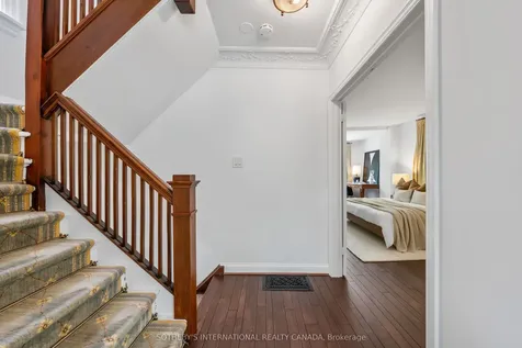 34 Belsize Drive Toronto ON M4S 1L4