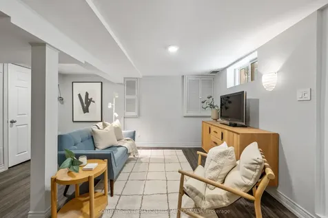 34 Belsize Drive Toronto ON M4S 1L4