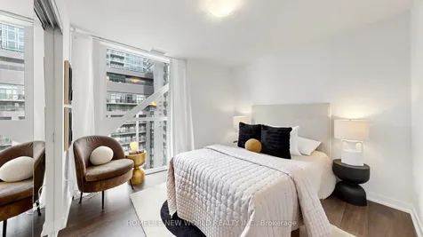 99 John Street Toronto ON M5V 0S6