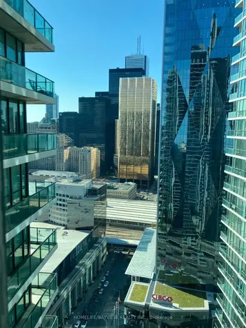 33 Bay Street Toronto ON M5J 2Z3