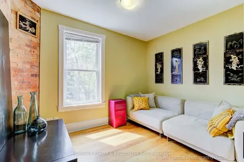 170 Howland Avenue Toronto ON M5R 3B6