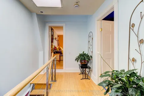 170 Howland Avenue Toronto ON M5R 3B6