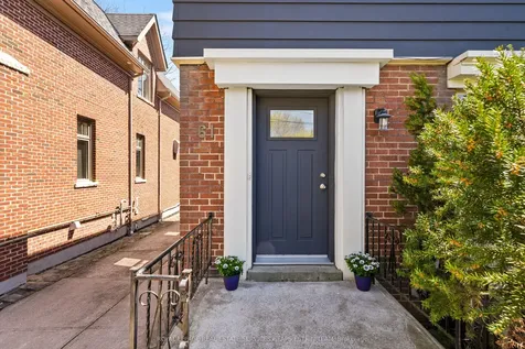 61 Sutherland Drive Toronto ON M4G 1H5