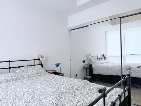 38 Cameron Street Toronto ON M5T 0C3