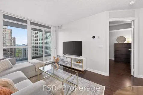 4978 Yonge Street N Toronto ON M2N 7G8