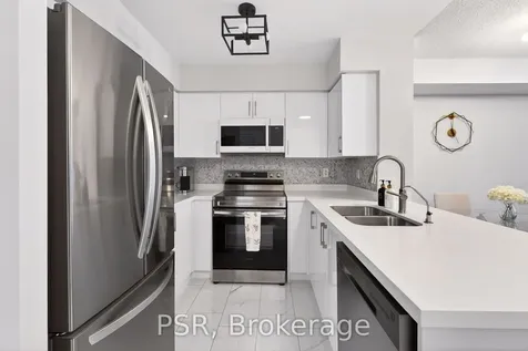 4978 Yonge Street N Toronto ON M2N 7G8