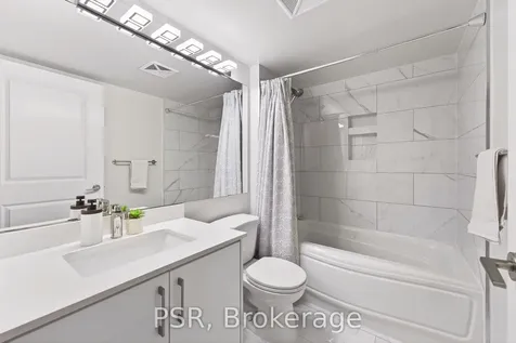 4978 Yonge Street N Toronto ON M2N 7G8