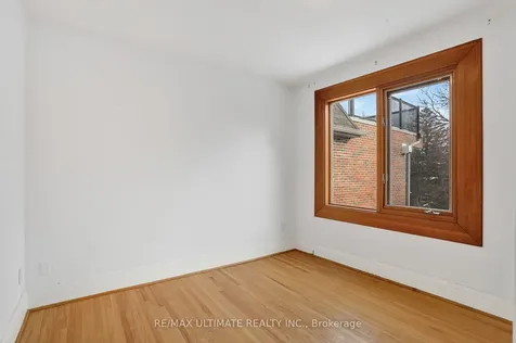 387 Keewatin Avenue Toronto ON M4P 2A4