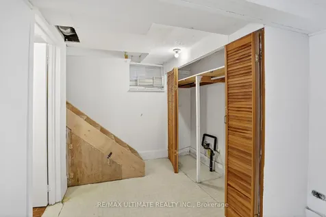 387 Keewatin Avenue Toronto ON M4P 2A4
