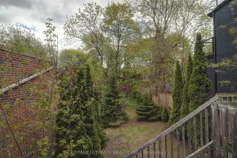 387 Keewatin Avenue Toronto ON M4P 2A4