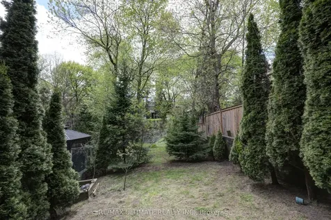387 Keewatin Avenue Toronto ON M4P 2A4
