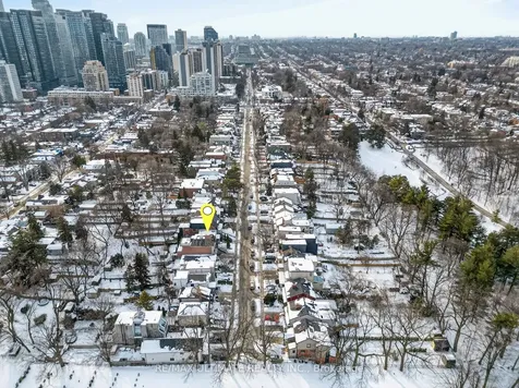 387 Keewatin Avenue Toronto ON M4P 2A4