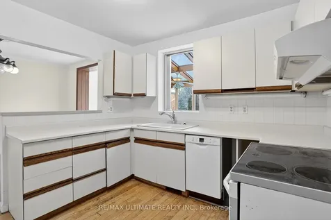 387 Keewatin Avenue Toronto ON M4P 2A4