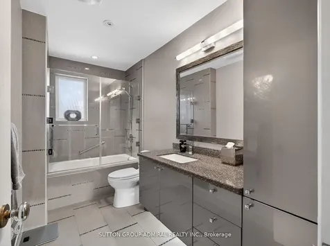 30 Foxwarren Drive Toronto ON M2K 1L3