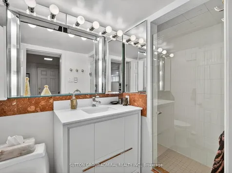30 Foxwarren Drive Toronto ON M2K 1L3