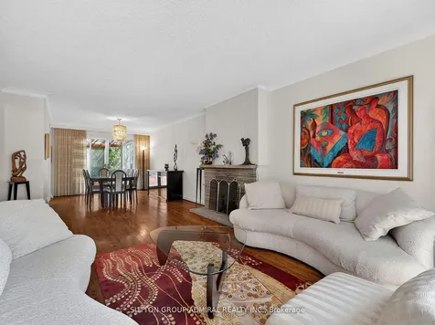 30 Foxwarren Drive Toronto ON M2K 1L3