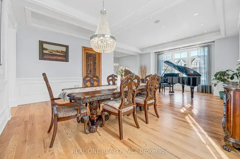 241 Florence Avenue Toronto ON M2N 1G7