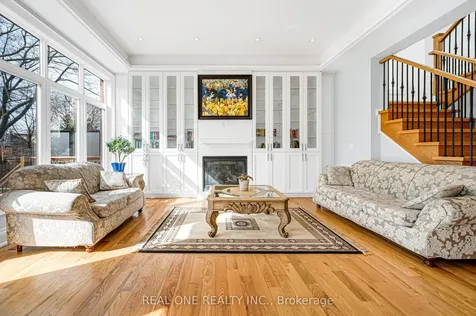 241 Florence Avenue Toronto ON M2N 1G7