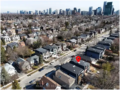 241 Florence Avenue Toronto ON M2N 1G7