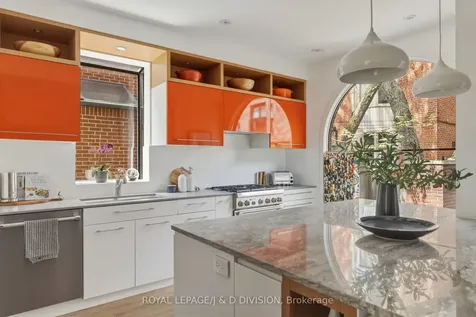 11C Tranby Avenue Toronto ON M5R 1N4