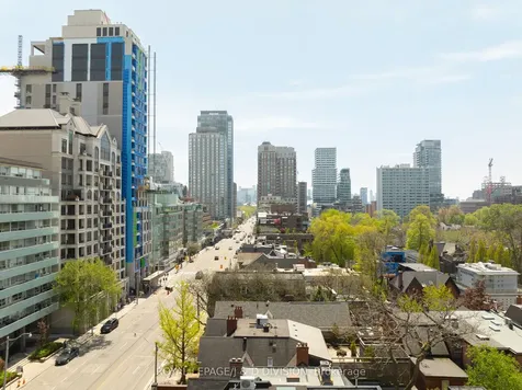 11C Tranby Avenue Toronto ON M5R 1N4