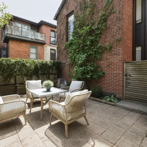 11C Tranby Avenue Toronto ON M5R 1N4