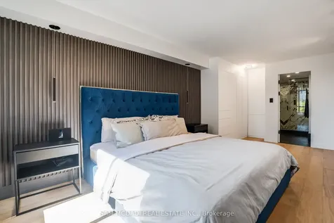 5444 Yonge Street Toronto ON M2N 6J4