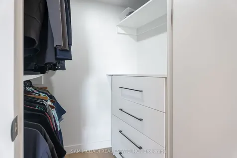 5444 Yonge Street Toronto ON M2N 6J4