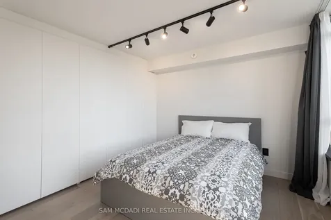 5444 Yonge Street Toronto ON M2N 6J4