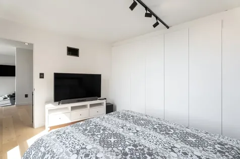 5444 Yonge Street Toronto ON M2N 6J4