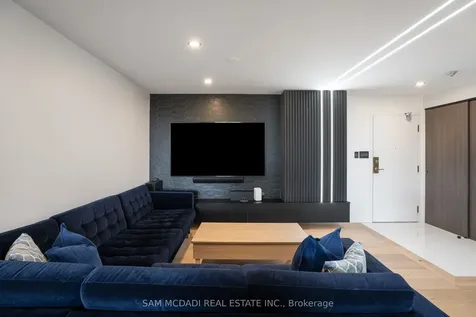 5444 Yonge Street Toronto ON M2N 6J4