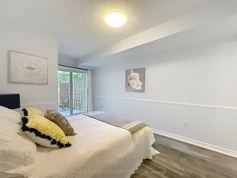 52 Aerodrome Crescent Toronto ON M4G 4J1