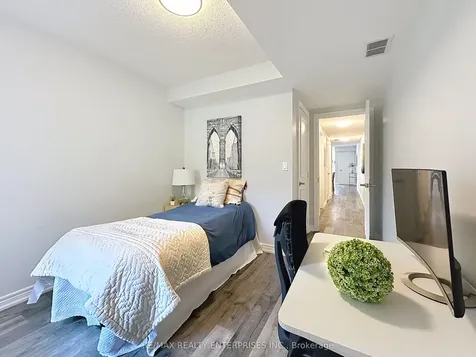 52 Aerodrome Crescent Toronto ON M4G 4J1