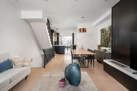 38 Alameda Avenue Toronto ON M6C 3W2
