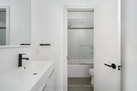 38 Alameda Avenue Toronto ON M6C 3W2