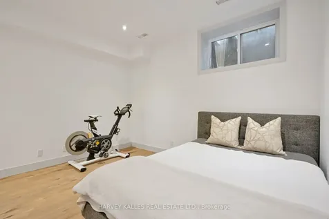 38 Alameda Avenue Toronto ON M6C 3W2